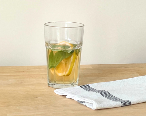 Thé glacé citron vert & basilic