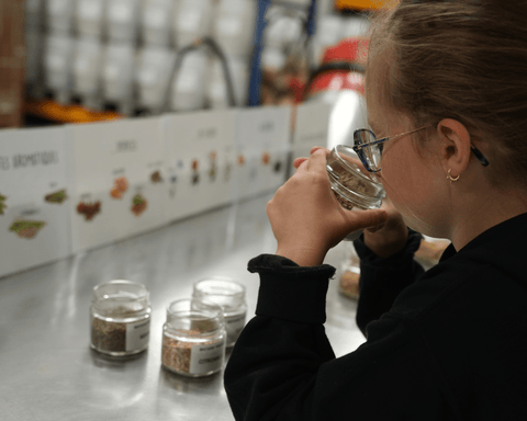 Comment bien conserver son thé et ses infusions ? - Les Jardins de l'Hermitage